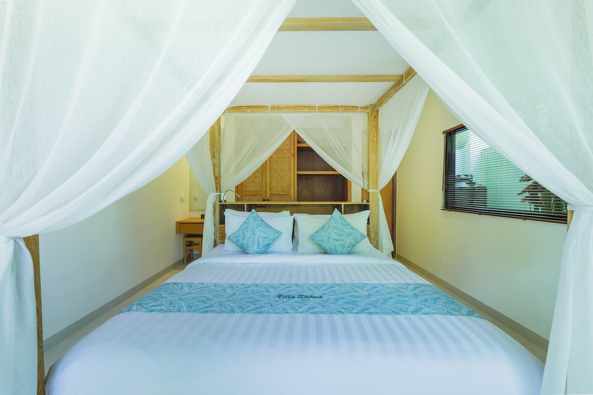 Schlafzimmer 1