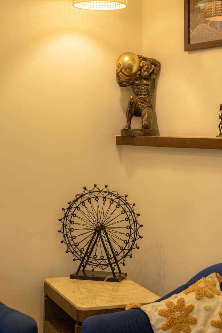 Living room 1 image 7