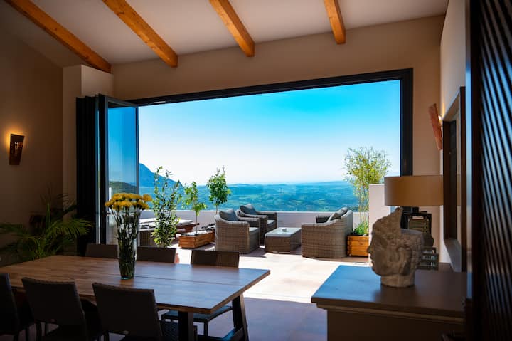 Casa Emiliana, The Town-house Retreat, Gaucin - Gaucín