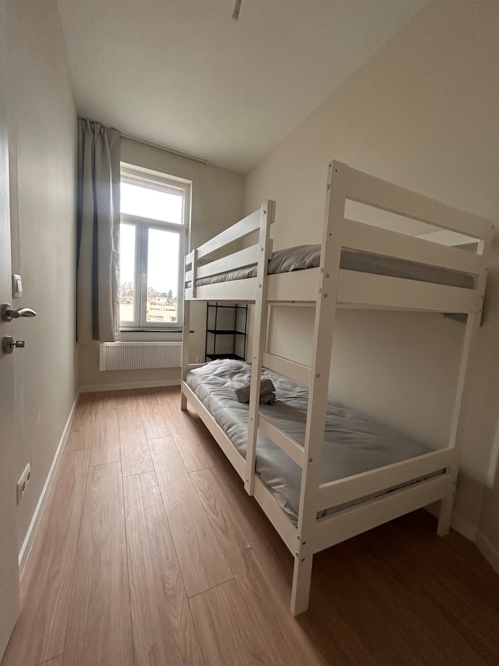Habitación con literas, ideal para niños o amigos.