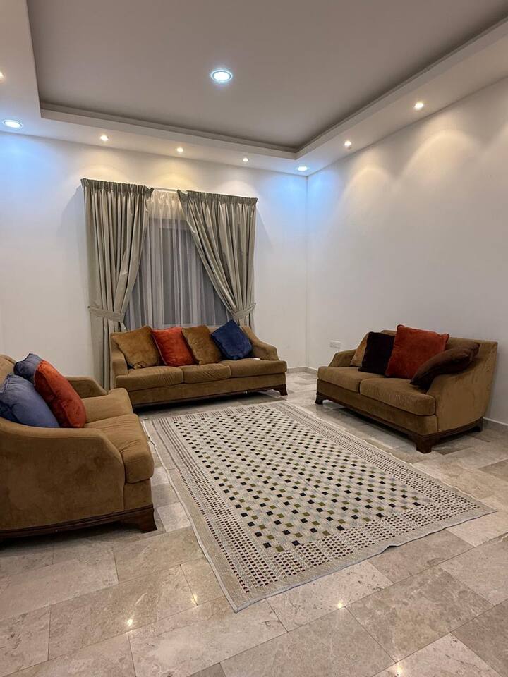 Modern Home Stay Near Beach & Airport – Muscat” - Muscat