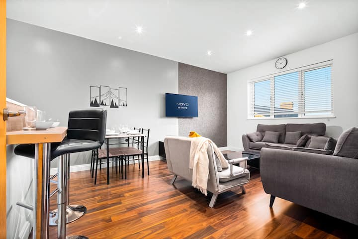Modern 2br House-free Parking-contractors-families - Birmingham