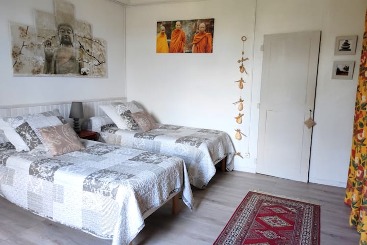 Chambre Double (Lits Jumeaux) "Safran" - Valras-Plage