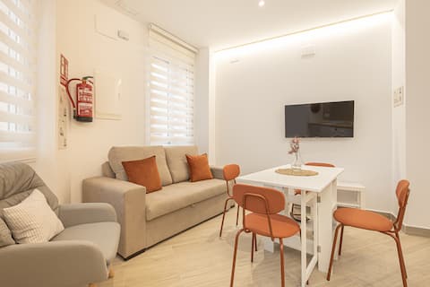 Airbnb con mejor rendimiento: Dobo Torcal 4Pax 1Bth with sofa bed Gnd Floor en Los Prados