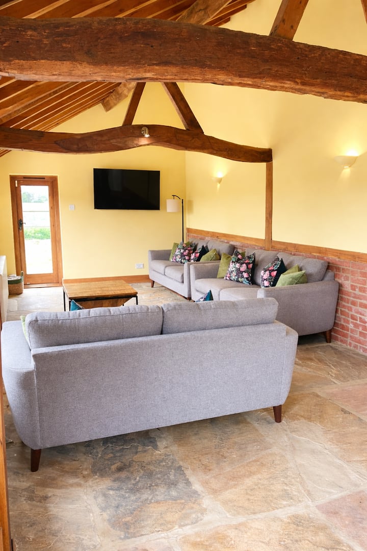 Coft Hall Barn - English Countryside Retreat - Essex