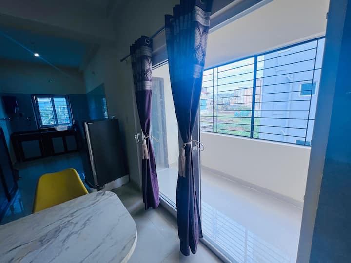 P. 102: 2bhk Flat For Family And Group - Bhubaneswar