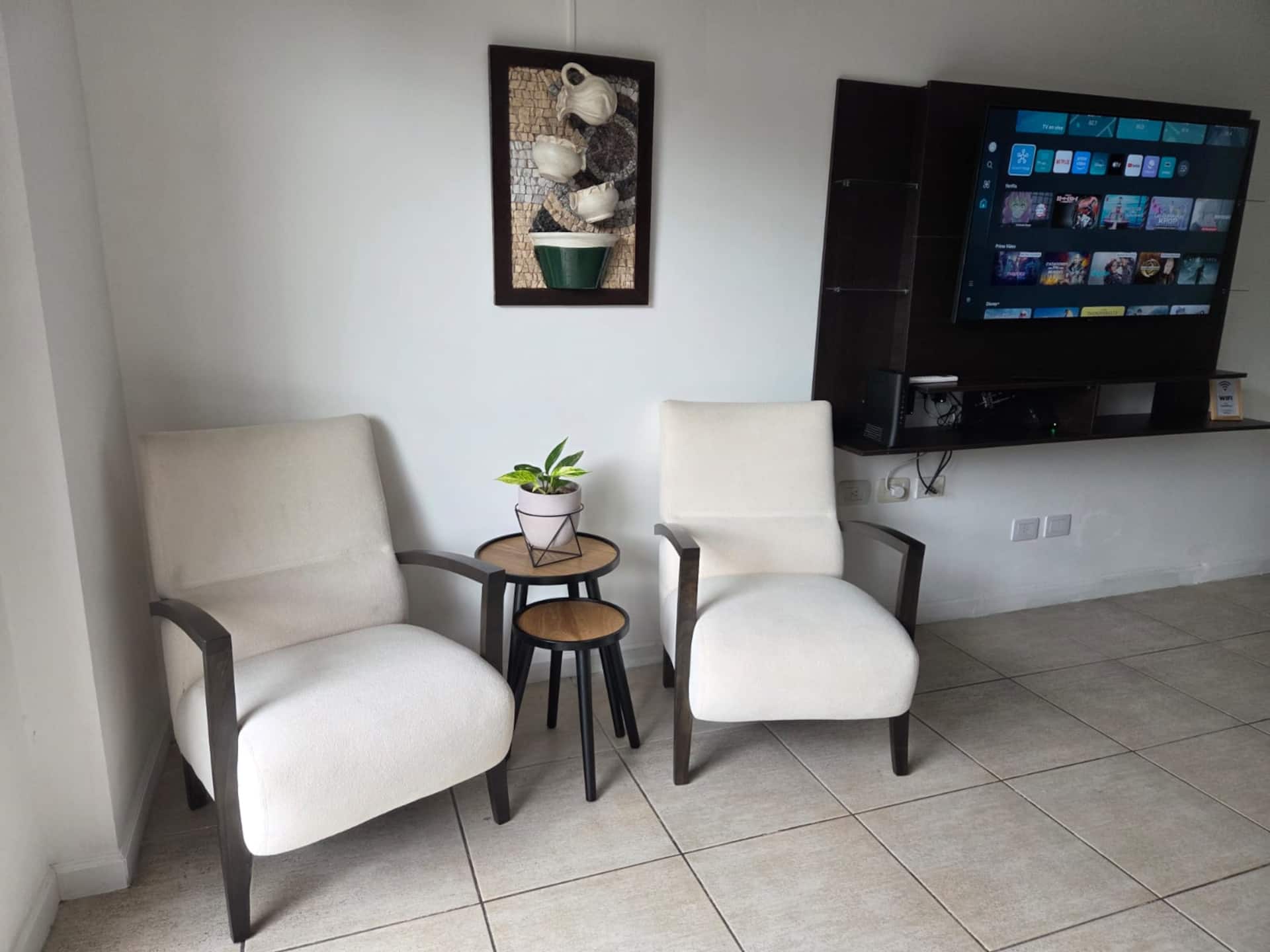 Modern studio, balcony facing Av. 9 de Julio