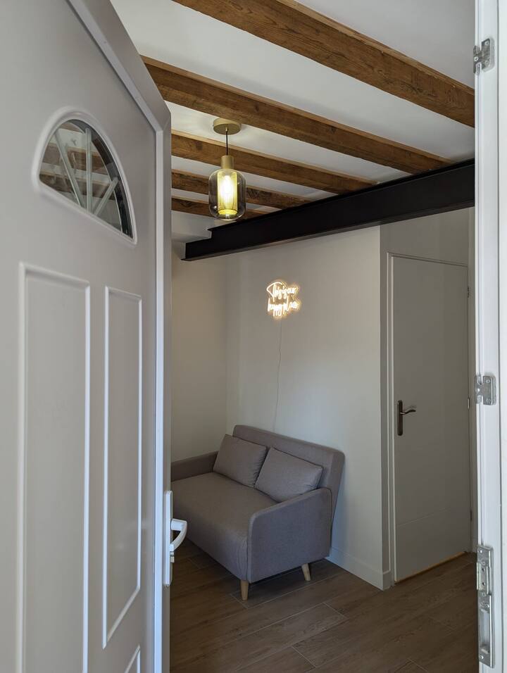 Chambre De Charme - Cocon Au Coeur Du Beaujolais - Belleville