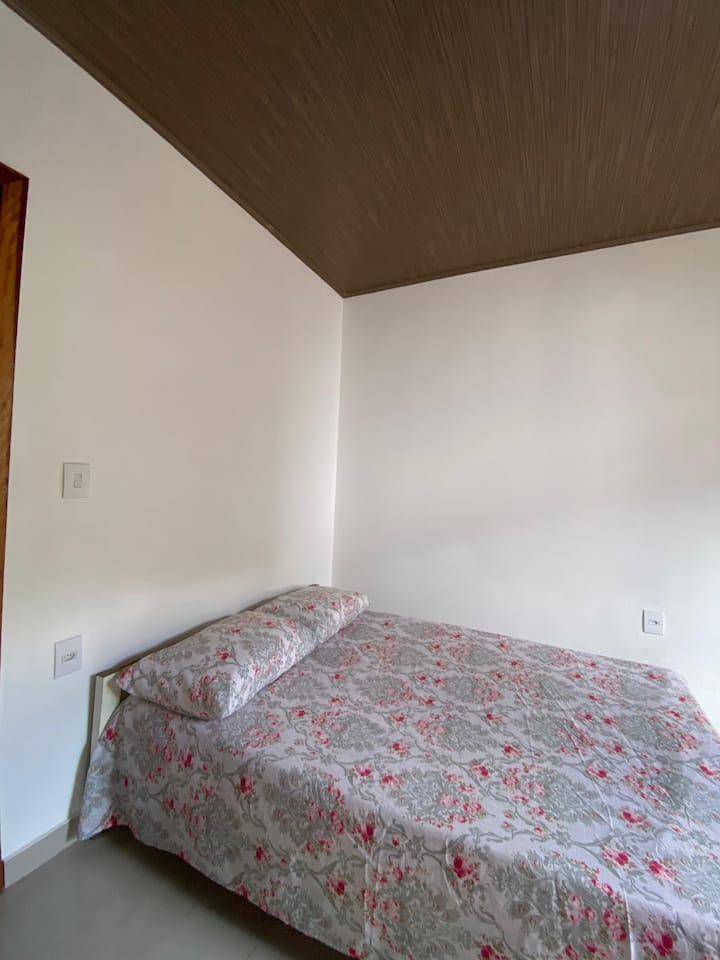 Dhomë gjumi 1