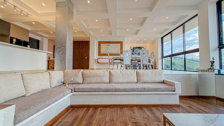 Luxury Villa+pool+views+bbq+parking/30mn Provenza - Sabaneta