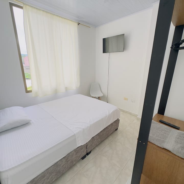 Dhomë gjumi 2