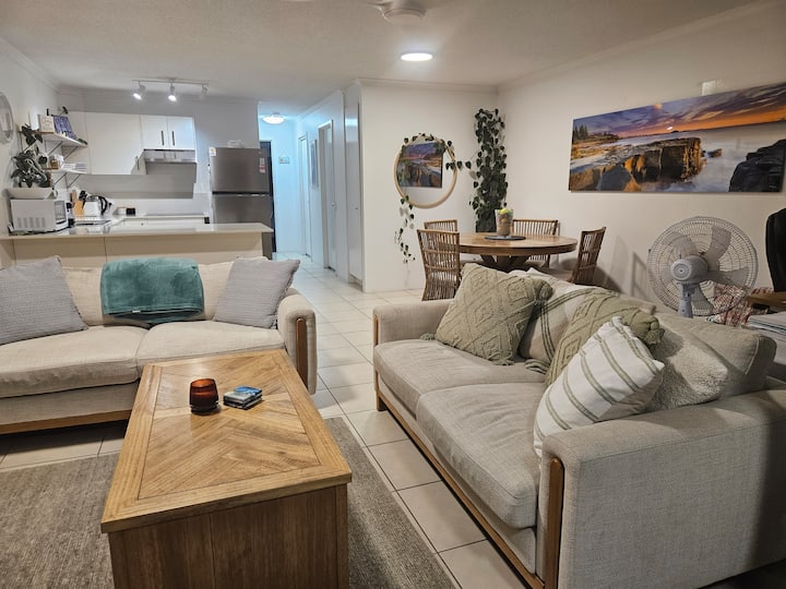 Sunshine Coast Private Rooftop Terrace Ocean Views - Maroochydore