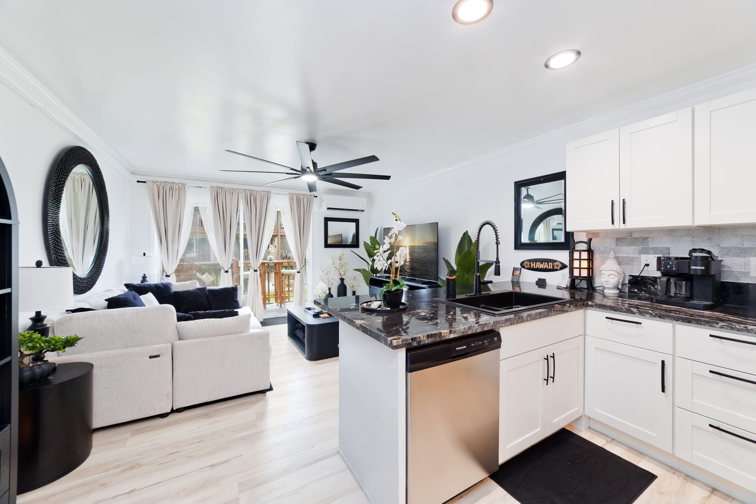 Condo in Kailua-Kona · ★5.0 · 1 bedroom · 2 beds · 1 bath - Image 17