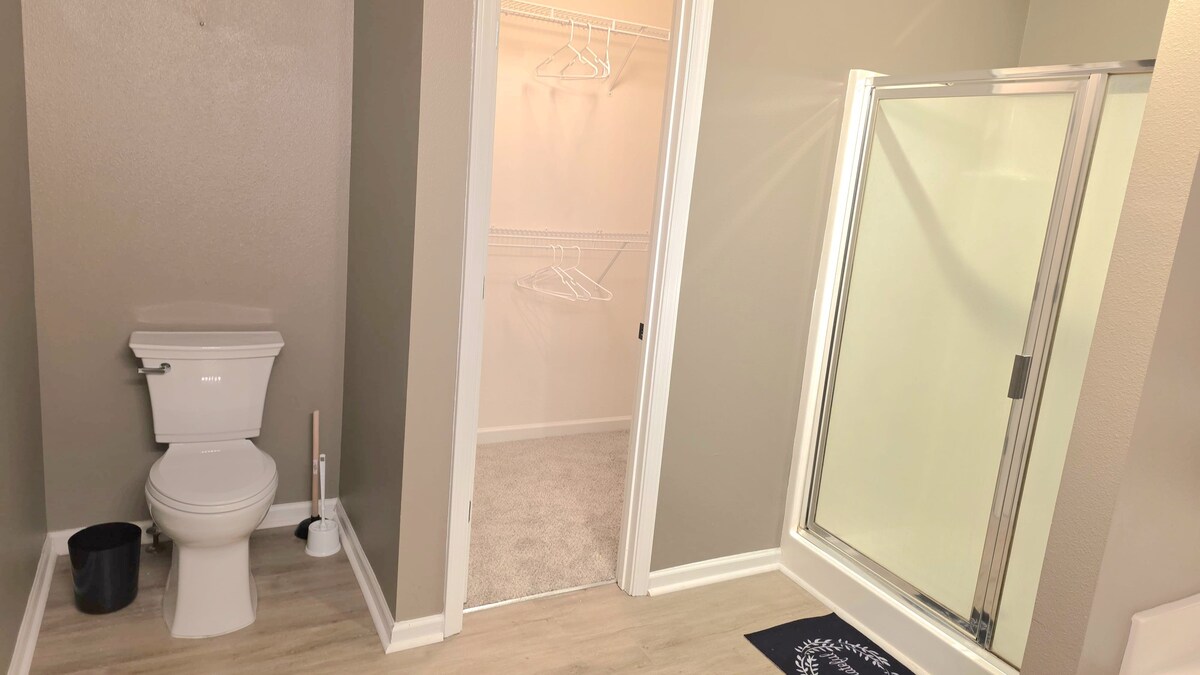 Cozy, Quiet & Spacious