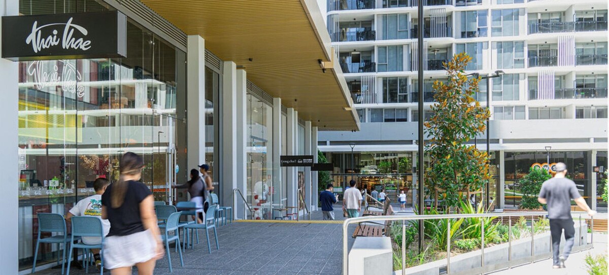 'Olympia' | Luxury 2BR & Free Parking, Pool & Gym