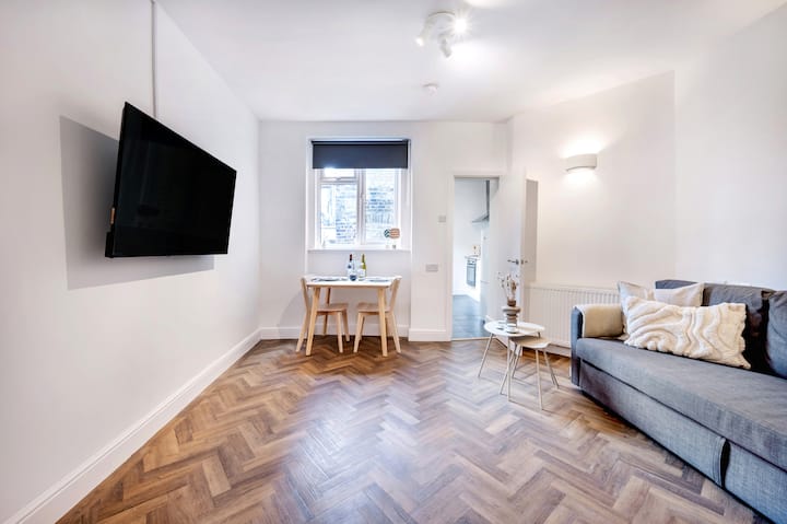 Prime 2br Soho Apt On Frith St-near Ronnie Scotts - Lontoo