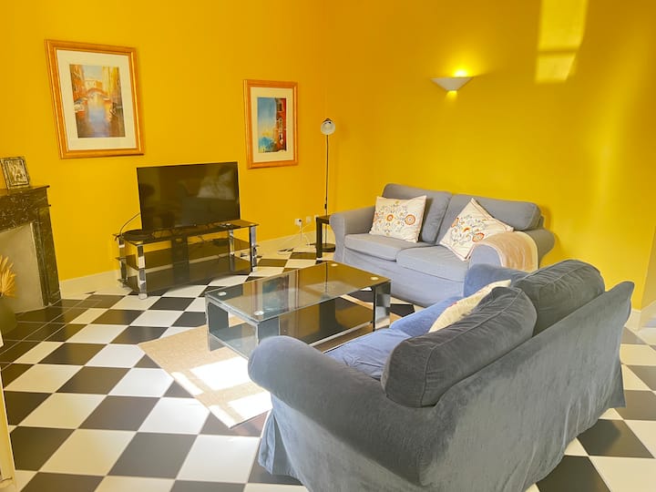 Le Tournesol - Large Gîte With Pool And Terrace - Bram