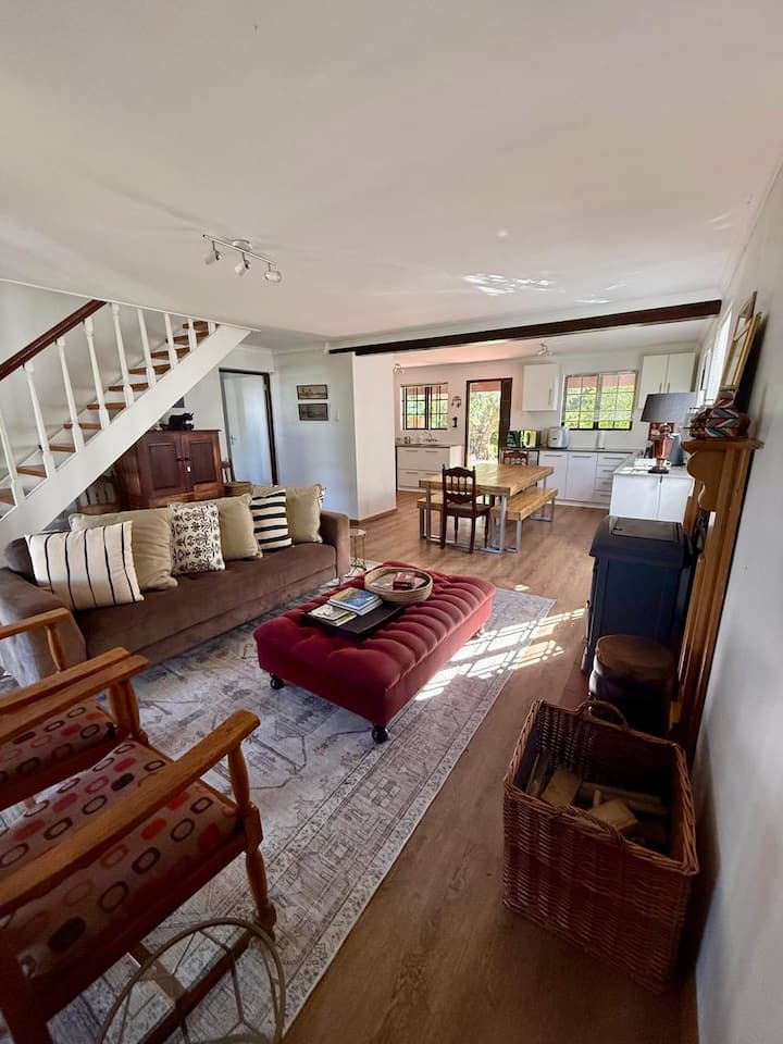 House On Victoria - Greyton
