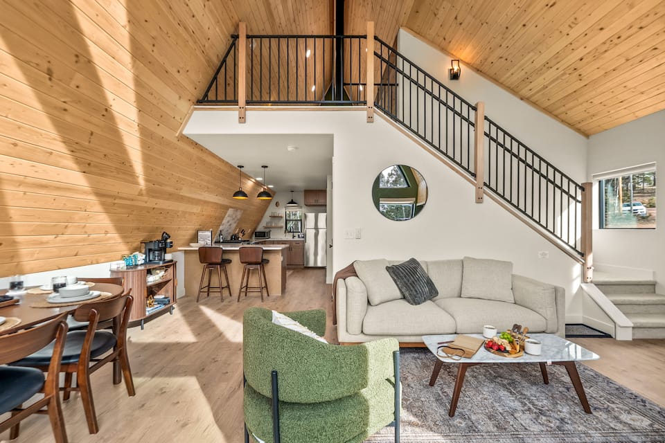 The Piney Peak A-frame, Florissant, Colorado, United States, photo 8 of 10