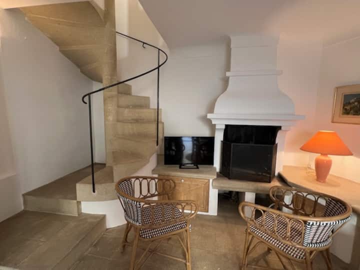 Authentique Maison De Village Au Cœur Du Lubéron - Bonnieux