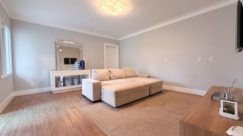 Top performing Airbnb: Guest House II Mantiqueira Luxury Mansion, Condominium in Espírito Santo Do Pinhal