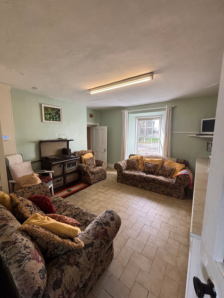 Tarbert Farm House - Portlaoise
