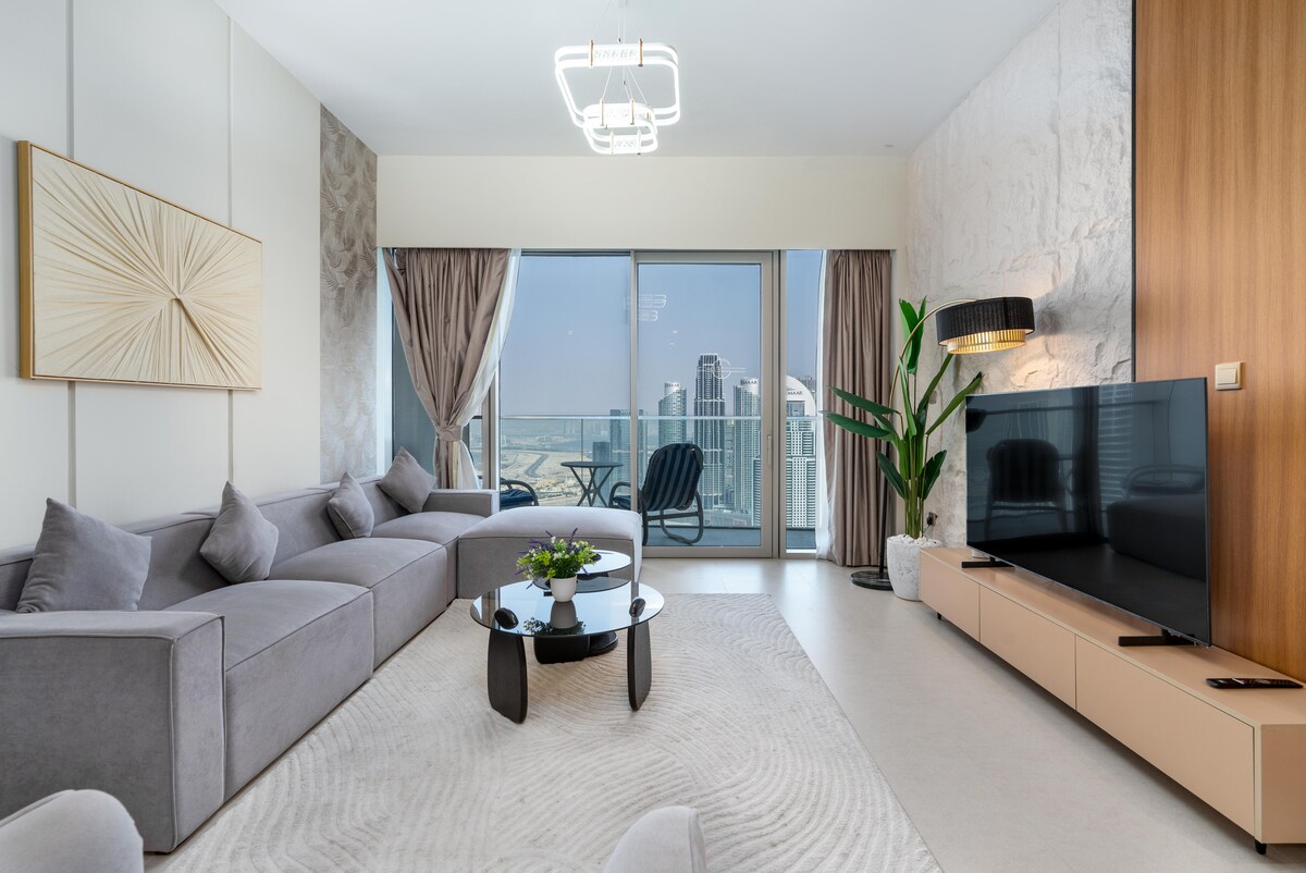 2 Bedroom Furnished Apartment with Burj Khalifa & Fountain View | Grande Signature Residences 3