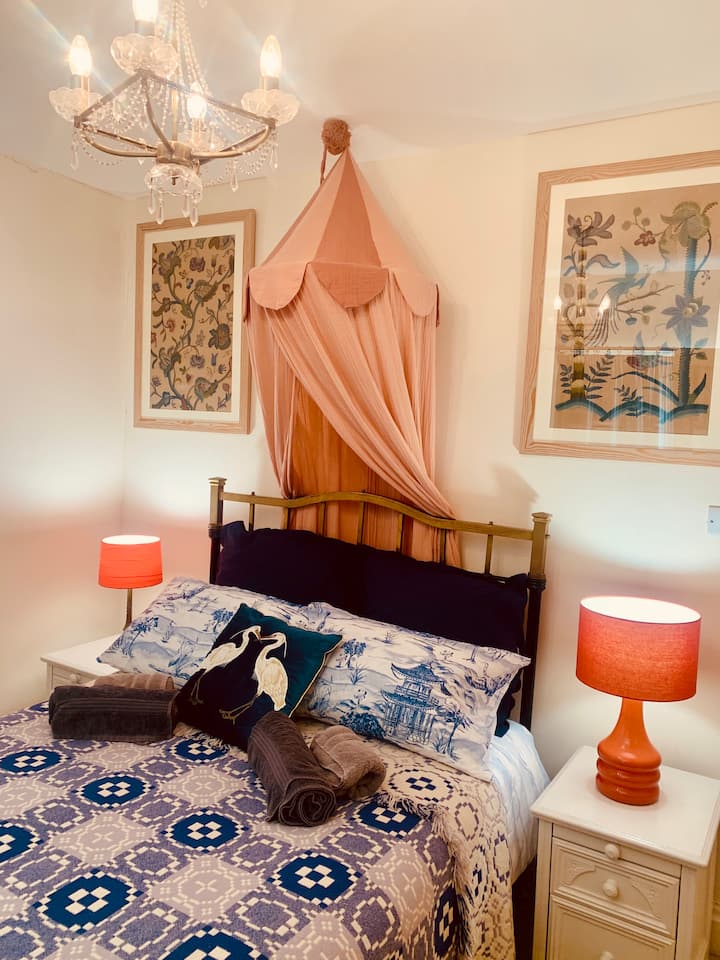 Rooms At Greystoke: Charming Double, Sea & Castle - Criccieth