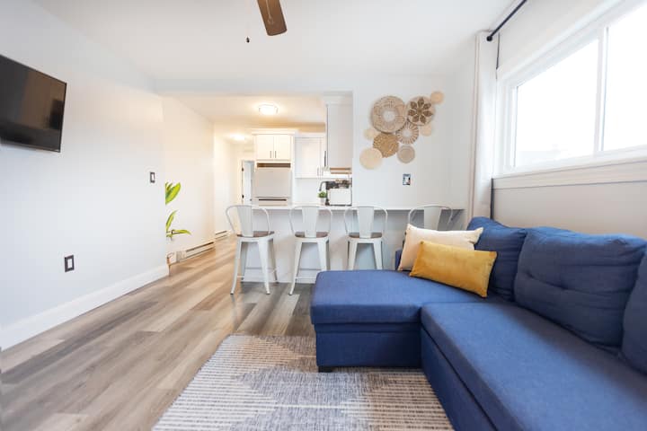 Wildwood Crest | Amazing All New | Balcony | 1 Bdr - Stone Harbor, NJ