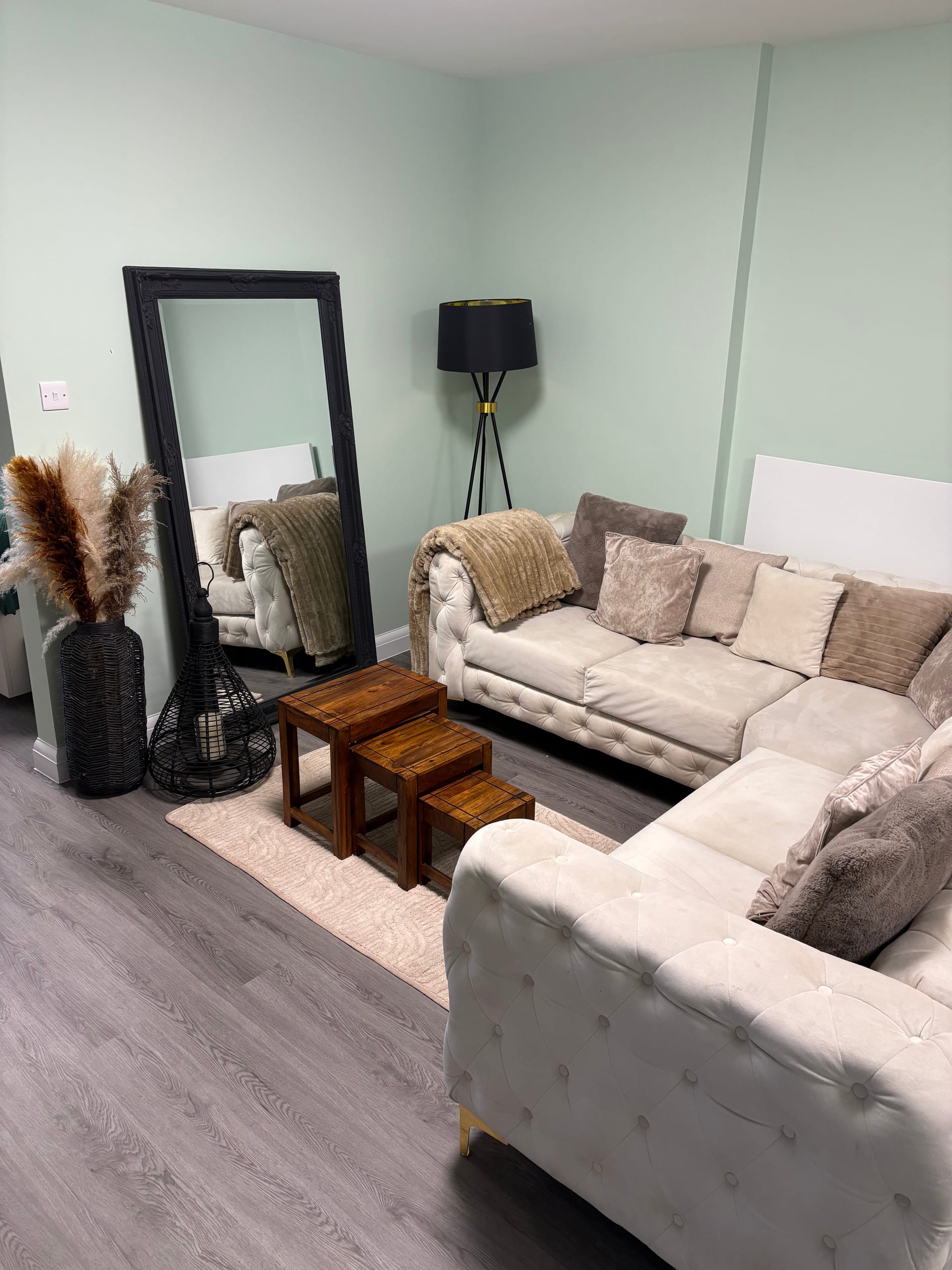 Petite Apartment in Denham