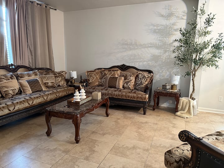 Spacious 4br Family Home Backyard Bbq • Near Hwy 6 - 슈거랜드