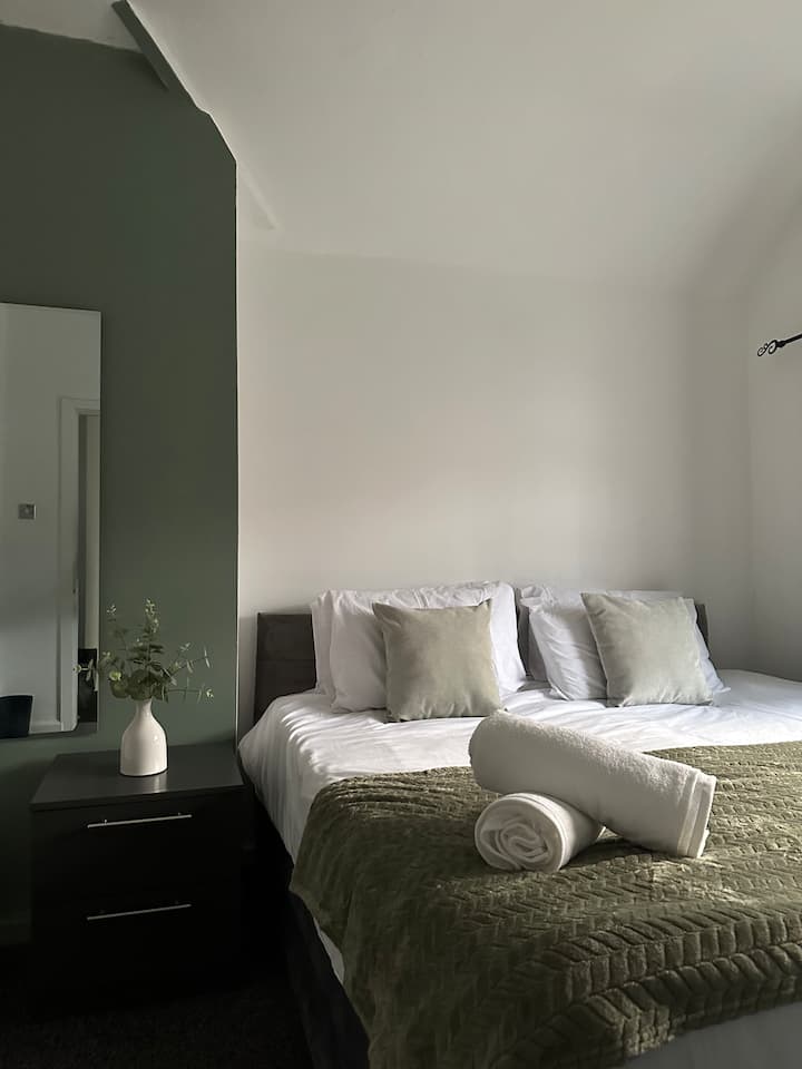 Prime Location | 2-bedroom Stay | Free Parking - Watford