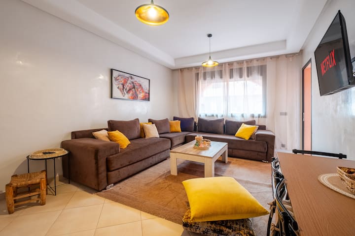 Appt Cosy 2 Ch, Vue Piscine, Gym, Jardin - Marrakesh