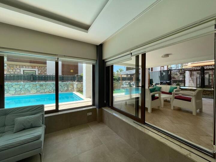 Göcek' Te Deniz Manzaralı Villa - Göcek