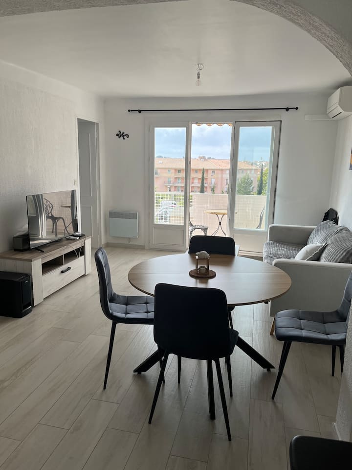 Appartement T3 - Carqueiranne