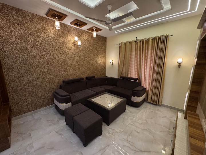 Luxe 2bhk Wood-crafted Flat | Modern Design - Kharar