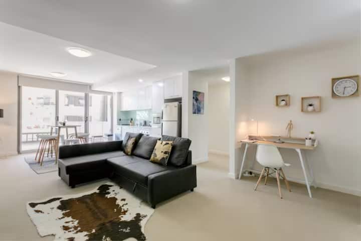 Modern Cozy 2br2bath Apt Close To Station & Shops - Hornsby