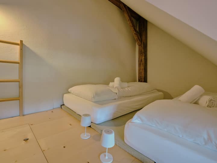 Schlafzimmer 2