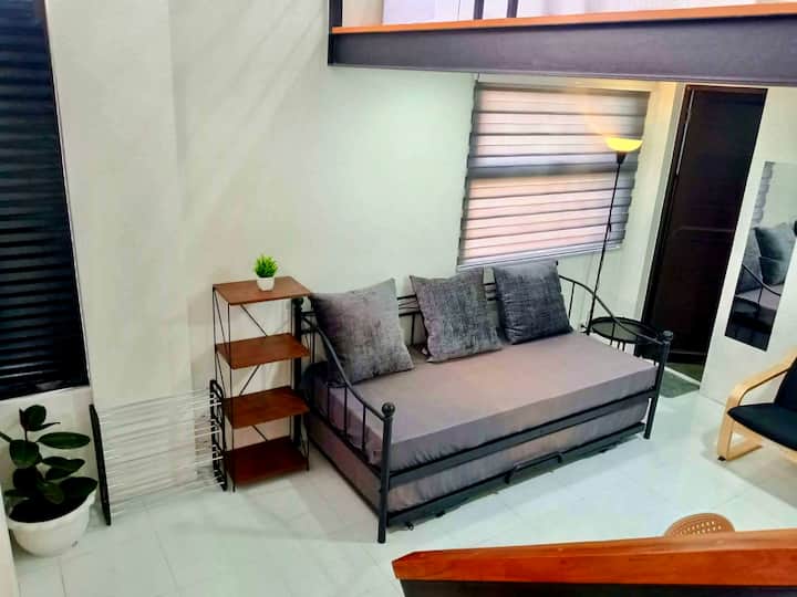 Cozy Loft Retreat • Sleeps 7 •Quiet Area Near Town - Pinamalayan