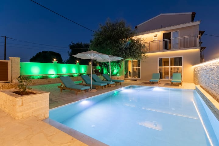 Luca Mare Villa - Corfù