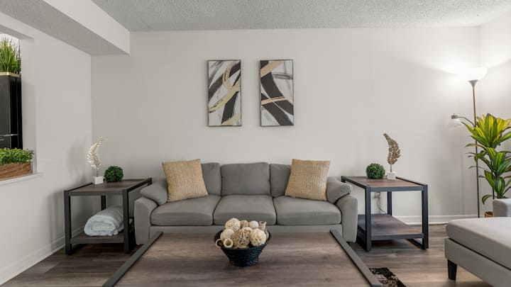 Cozy 2br/2ba Apt. Near Uf, Shands & Va Hospital - Gainesville, FL
