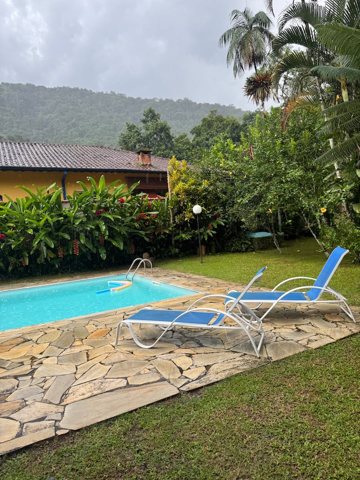 Casa Na Natureza E Próxima A Praia - Caraguatatuba