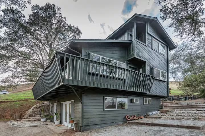 Entire Sequoia Cabin Compound | 15 Min To The Park - Three Rivers, CA