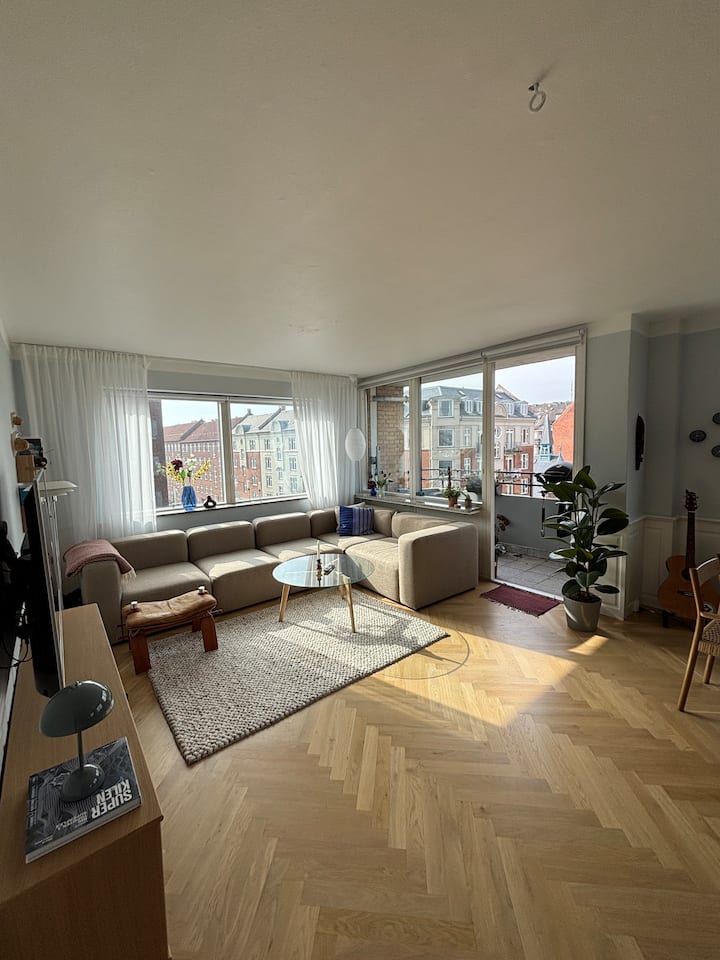 Stor Og Lys Lejlighed I Nordvest - Tæt På Alt! - Copenhagen
