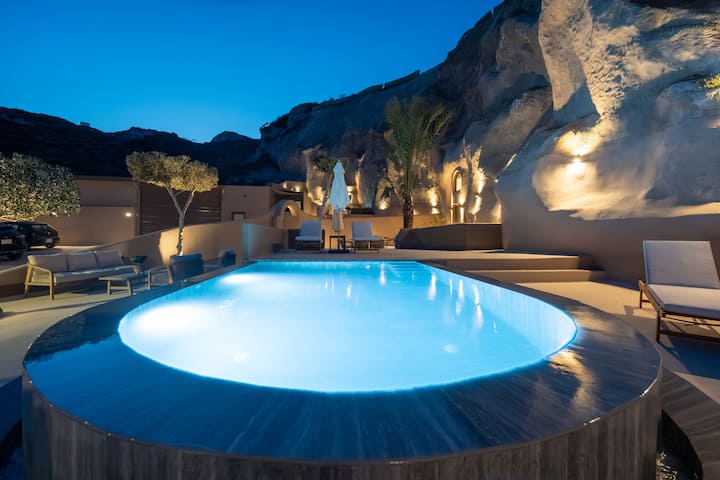Litheos - Luxury Cave Villa W/ Private Pool - Santorini