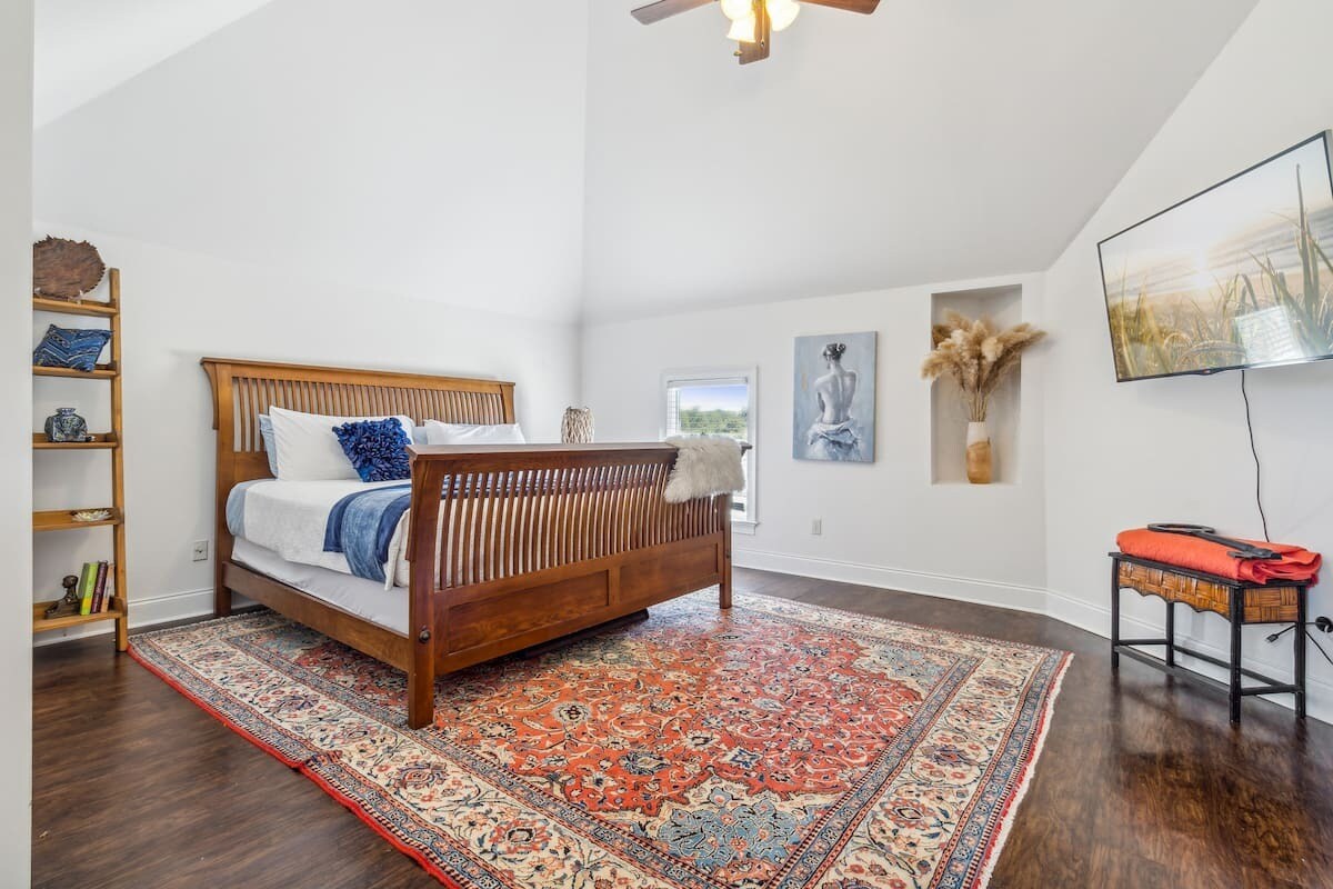 Private Pool & Hot Tub Near Lake Lanier