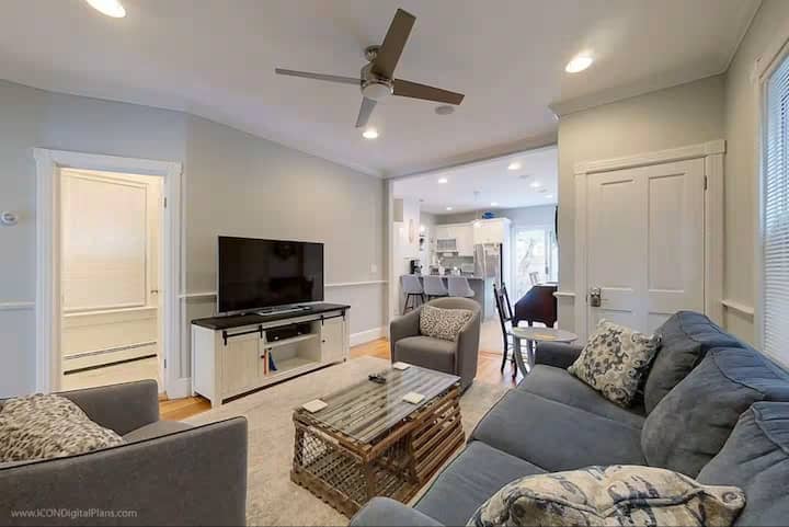 Summer Wind Cottage - ニューポート, RI