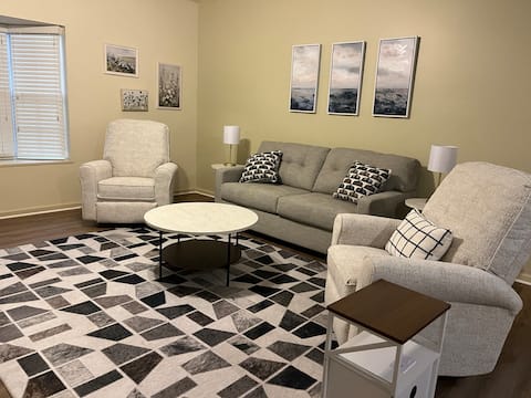 Top performing Airbnb: Cute 1 1/2 bedroom retreat in Valdosta