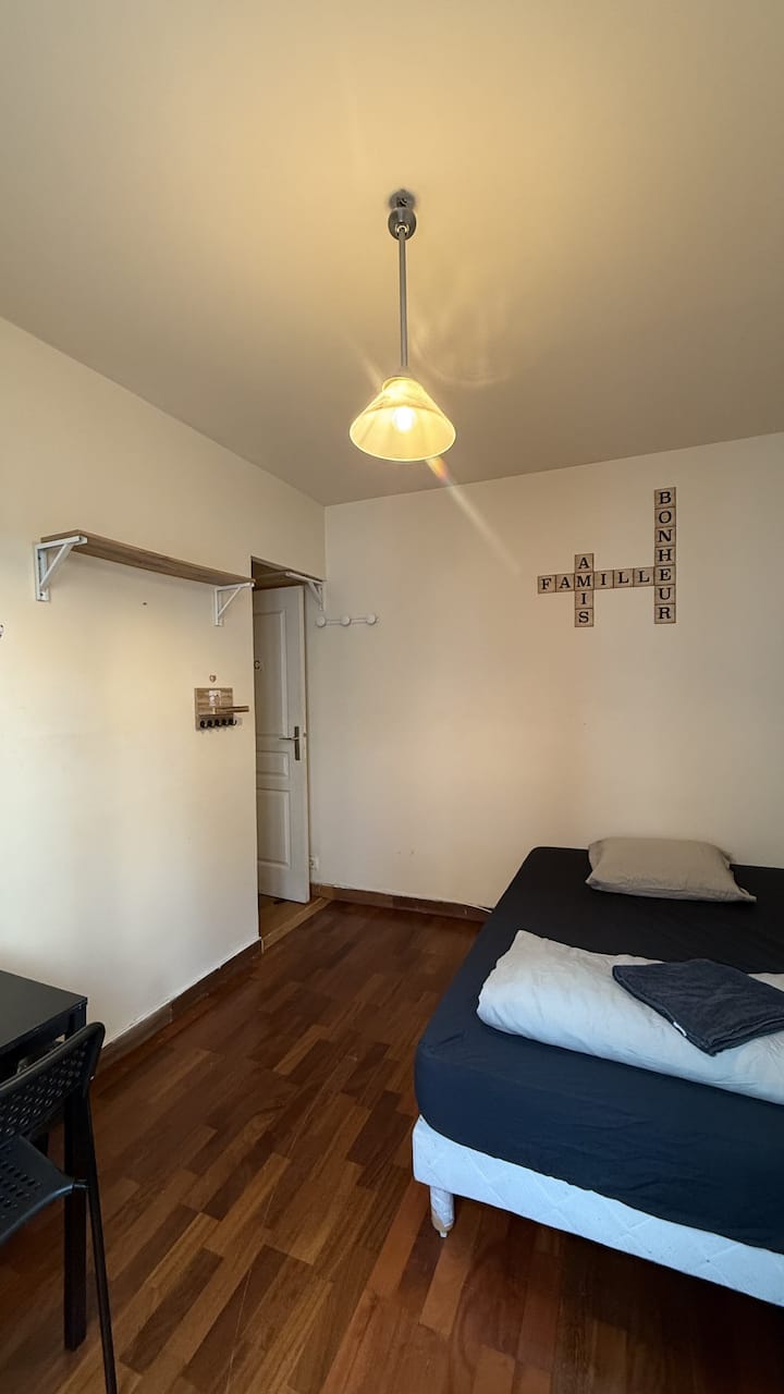 Chambre Privée Planteverte C - Une Minute Du Métro - Ivry-sur-Seine