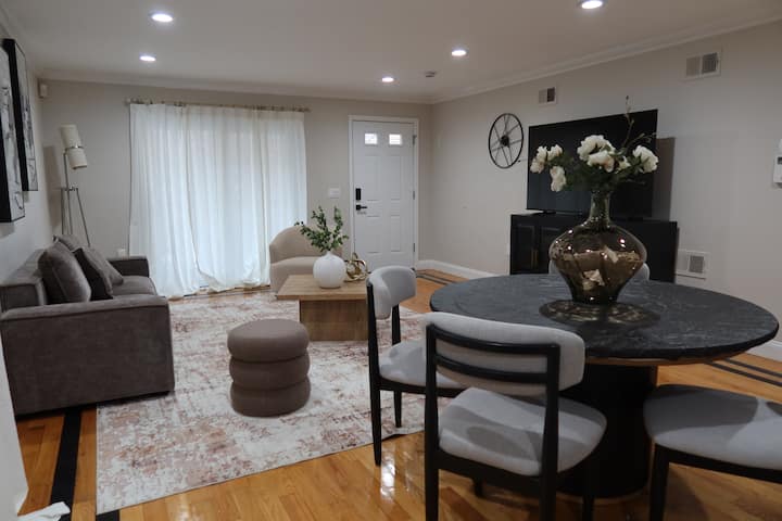 Modern And Comfy, Close To Nyc Skyline Apartment - Queens, NY